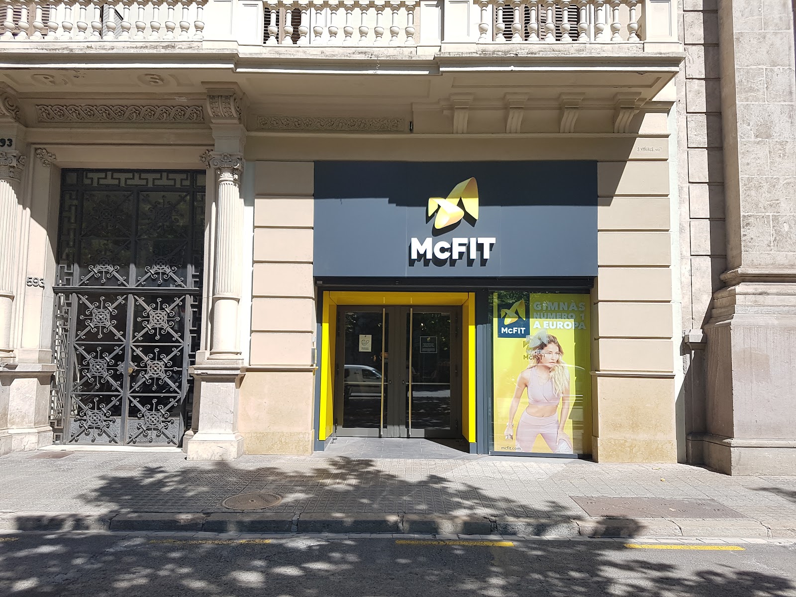 Photo de la salle de sport Gimnàs McFIT à Gran Via de les Corts Catalanes, 593, L'Eixample, 08007 Barcelona, Spain