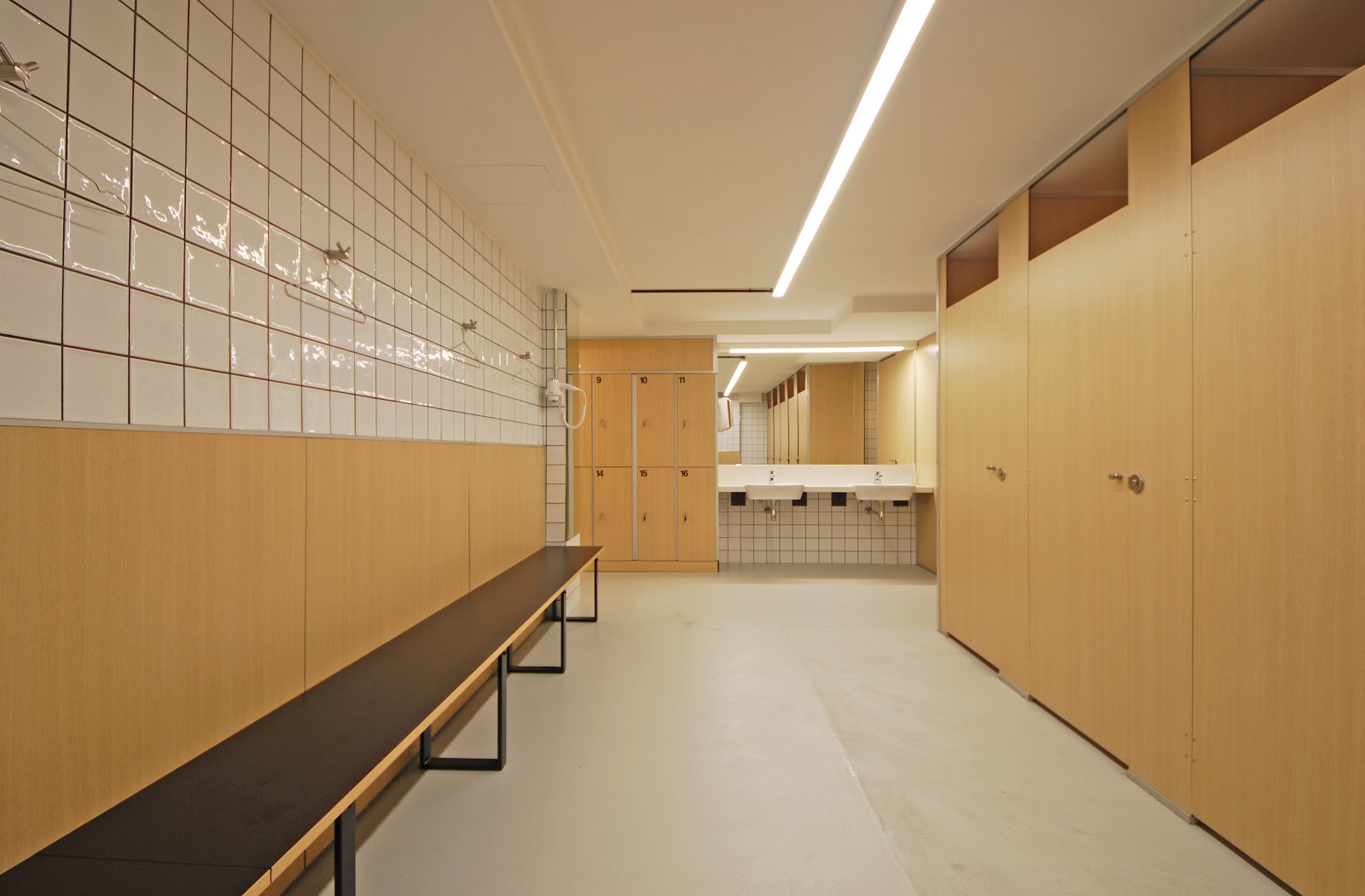 Photo de la salle de sport New Body Gracia à Travessera de Gràcia, 299, Gràcia, 08025 Barcelona, Spain